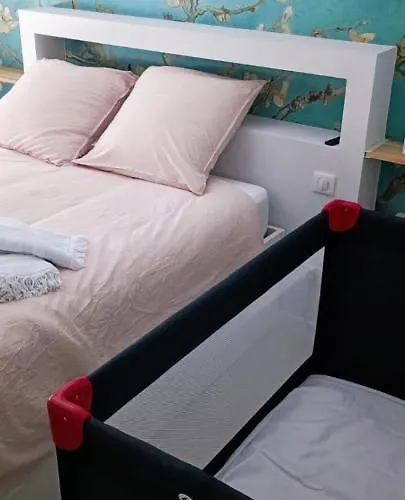 Apartmán Superbe T2 Avec Grande Terrasse En Centre A 5 Min A Pieds Des Arenes De *